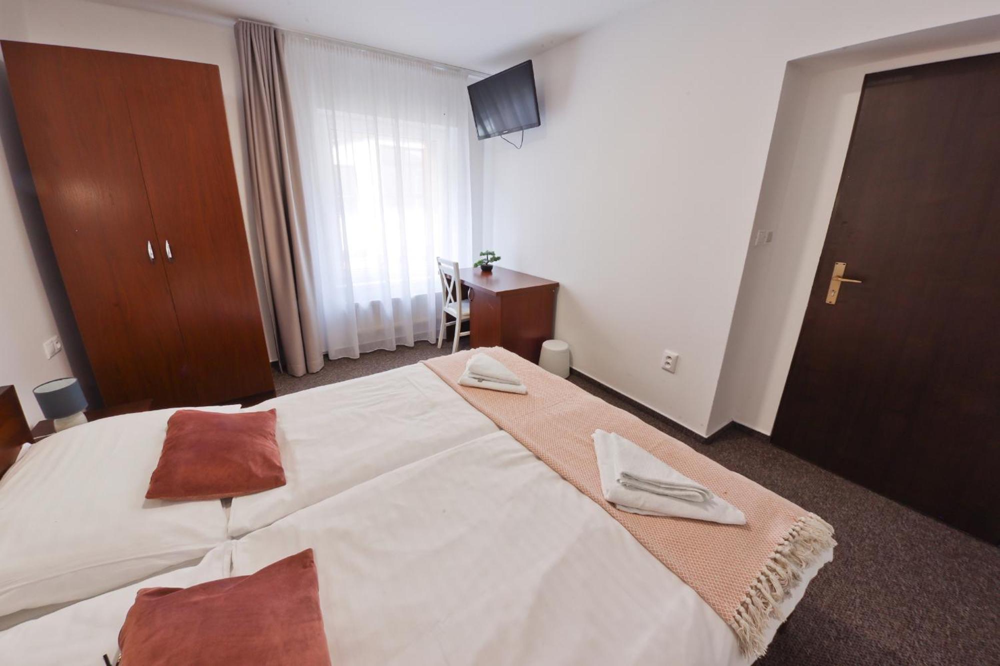 Slanica Hotel